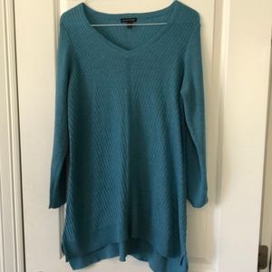 Eileen Fisher  turquoise pull over sweater